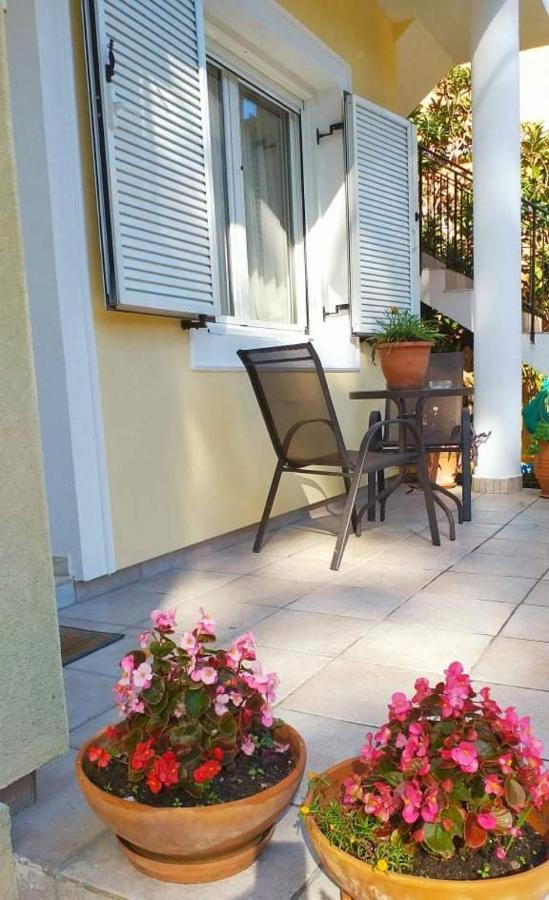 Villa Rosa Garden House Corfu  Екстер'єр фото